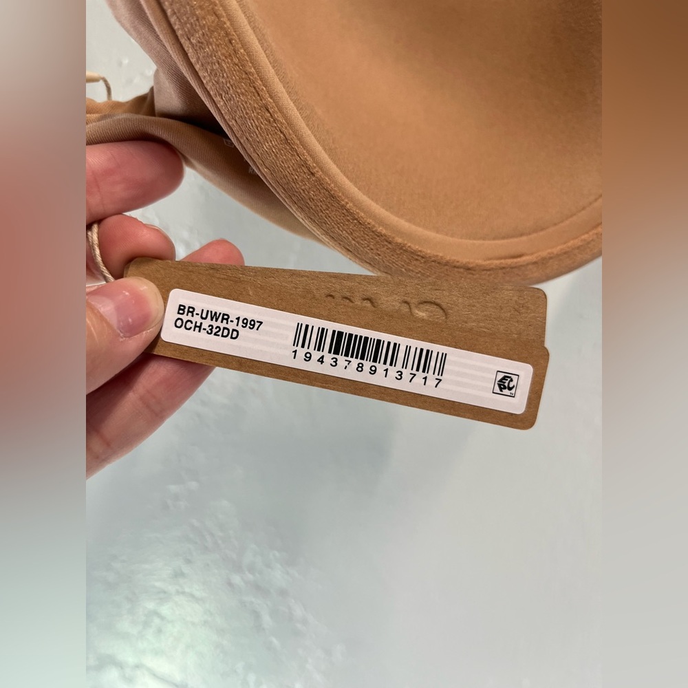 SKIMS Fits Everybody Scoop Plunge Bra 32DD NWT Ochre Color - Picture 7 of 10